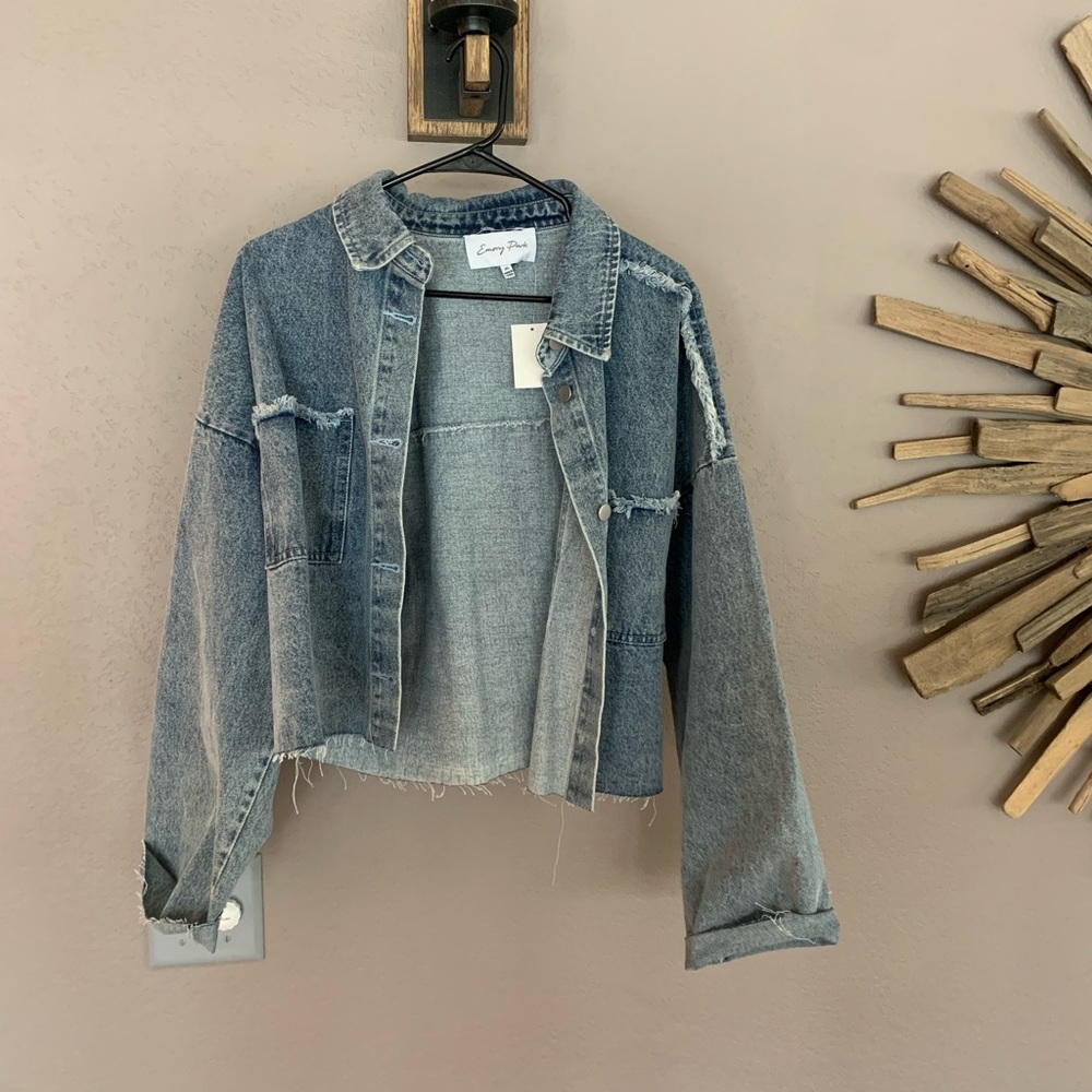 NWT Cropped Distressed Jean Jacket